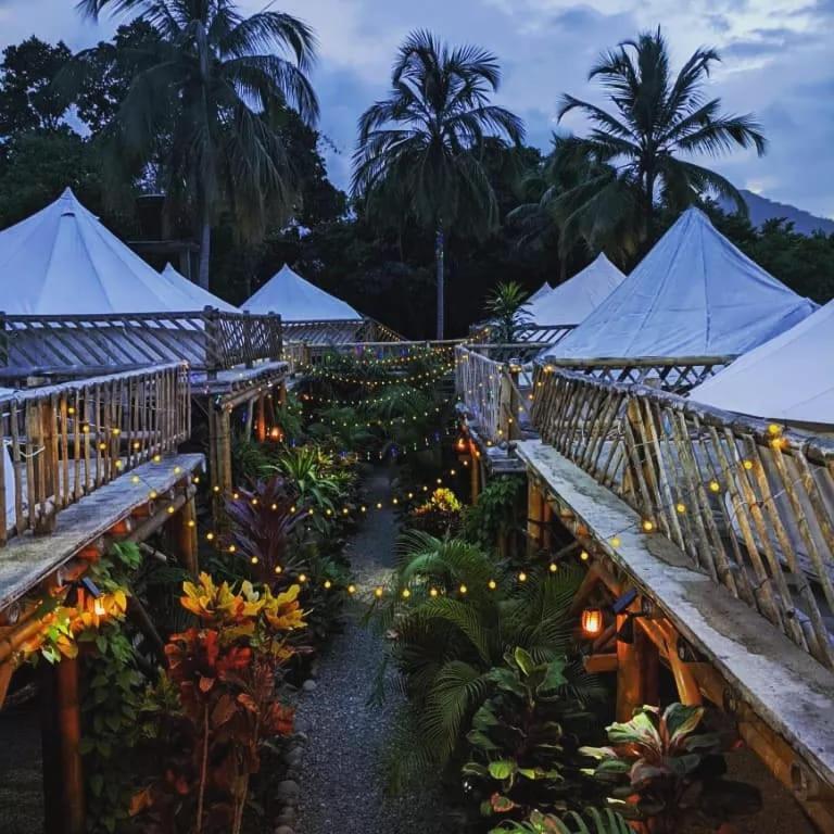 Hotel Due Amici Glamping Palomino Esterno foto